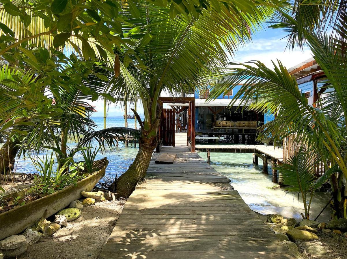 Casa Acuario Boutique Hotel Bocas del Toro Exterior photo